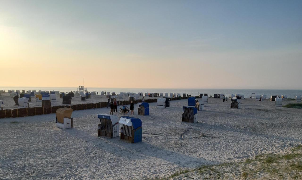 Fewo Kajuete 10 - Carolinensiel Bagian luar foto